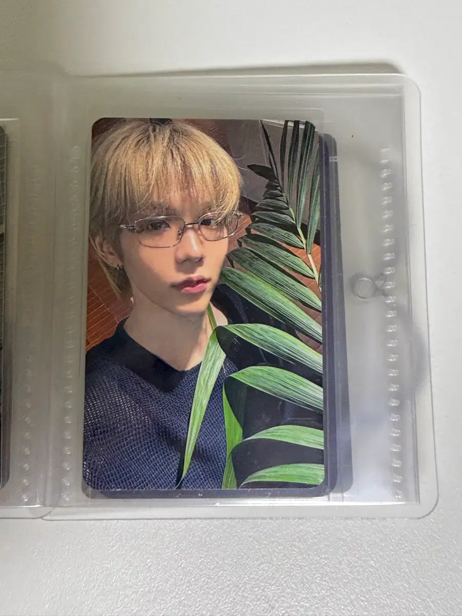 thumbnail-0